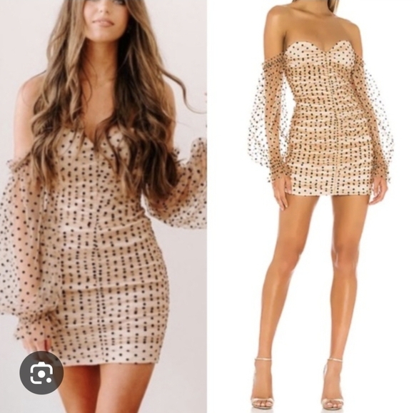 MAJORELLE Dresses & Skirts - MAJORELLE Tan And Black Polka Dots Ruched Bodycon Mini Off The Shoulder Dress S